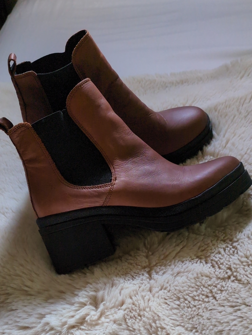 Musse And Cloud Soft Leather Chelsea Boots. 9